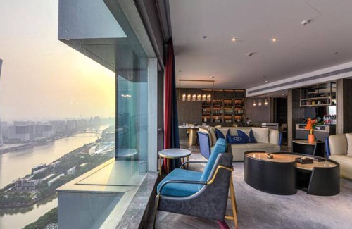 Zhujiang New Town Hotel | 130 m² Hotel ∙ 4 guests