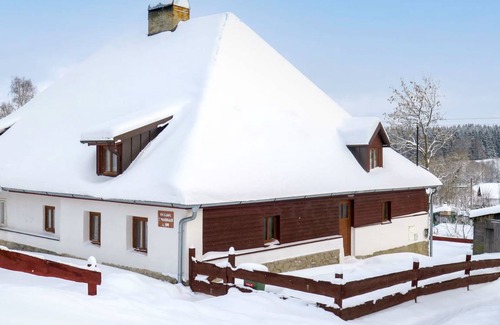 Lenora House | 130 m² House ∙ 1 bedroom ∙ 6 guests