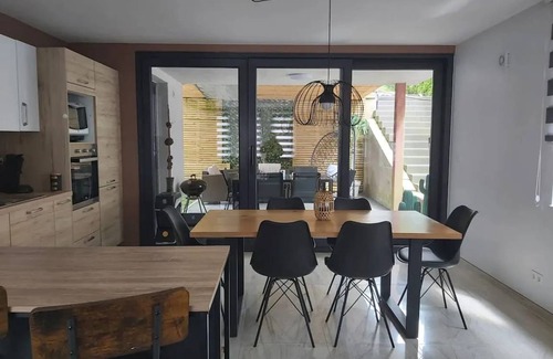 Bastogne House | 130 m² House ∙ 2 bedrooms ∙ 5 guests