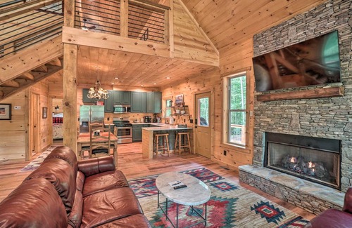 Morganton House | 130 m² House ∙ 2 bedrooms ∙ 8 guests
