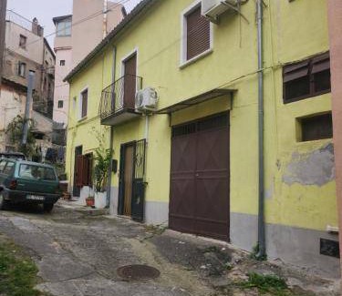 Saracena House | 130 m² House ∙ 3 bedrooms ∙ 6 guests