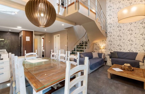 Gavin House | 130 m² House ∙ 3 bedrooms ∙ 9 guests