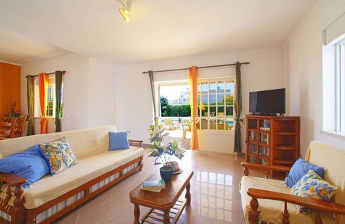 Cerca Velha House | 130 m² House ∙ 3 bedrooms ∙ 6 guests