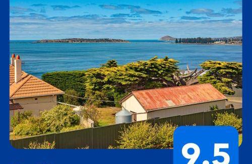 McCracken House | 130 m² House ∙ 4 bedrooms ∙ 8 guests