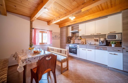Donja Stubica House | 130 m² House ∙ 4 bedrooms ∙ 8 guests