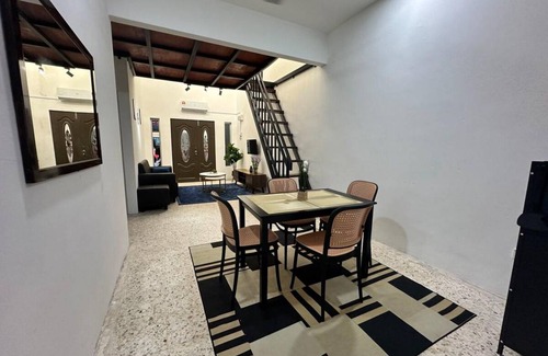 Kuala Selangor House | 130 m² House ∙ 3 bedrooms ∙ 10 guests