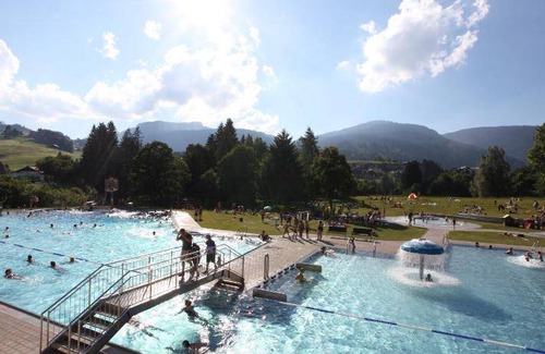 Hirschegg Apartment | 130 m² Serviced apartment ∙ 3 bedrooms ∙ 6 guests