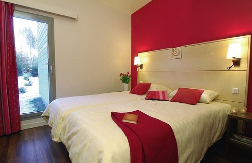 Romans-sur-Isere Villa | 130 m² Villa ∙ 5 bedrooms ∙ 10 guests