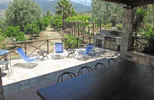 Collesano Villa | 130 m² Villa ∙ 3 bedrooms ∙ 6 guests