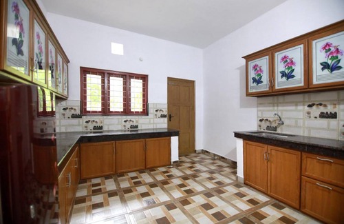 Elappara House | 1300 m² House ∙ 2 bedrooms ∙ 8 guests