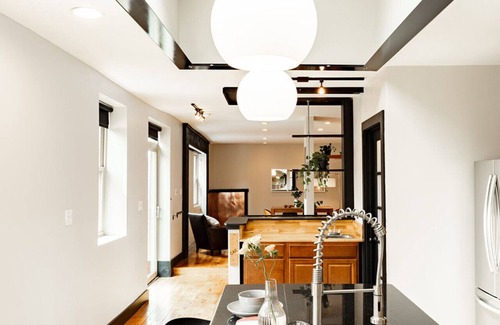 Pendleton House | 1304 Broadway - ALL · Huge Parkside Retreat Downtown-Private Roof Decks