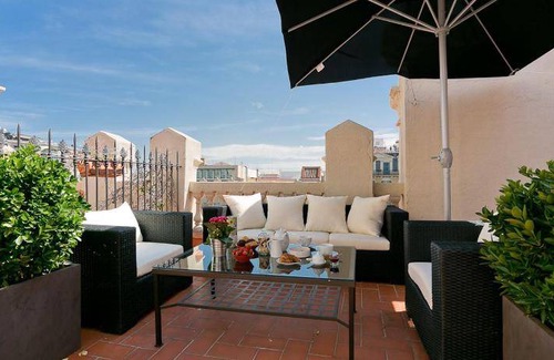 Eixample Apartment | 131 m² Apartment ∙ 3 bedrooms ∙ 8 guests