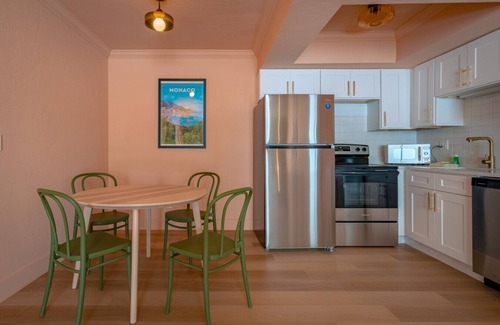Bay Esplanade Apartment | 131 · ☀Pool✔ Kitchen✔ Beach✔ Self Checkin✔ Free Parking✔
