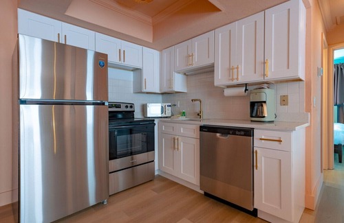 Bay Esplanade Apartment | 131 · ☀Pool✔ Kitchen✔ Beach✔ Self Checkin✔ Free Parking✔