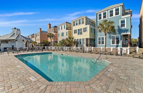 Isle of Palms House | 132 Grand Pavilion
