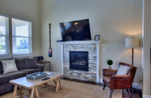 Ocean Shores Cottage | 132 m² Cabin ∙ 3 bedrooms ∙ 9 guests