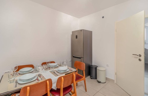 Ika House | 132 m² Maisonette ∙ 5 bedrooms ∙ 9 guests