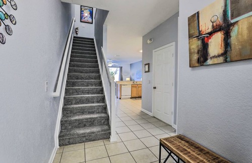 Windsor Hills Apartment | 133 m² Apartment ∙ 3 bedrooms ∙ 8 guests