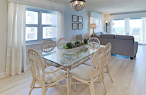 Pensacola Beach Condo | 133 m² Condo ∙ 2 bedrooms ∙ 8 guests