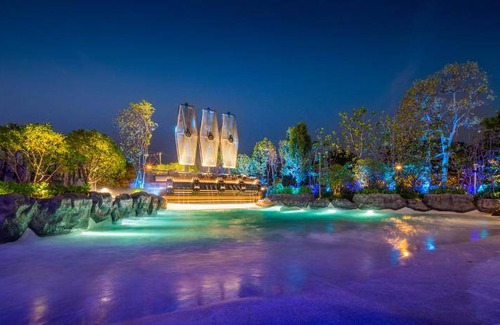 North Pattaya Hotel | 133 m² Hotel ∙ 2 bedrooms ∙ 127 guests