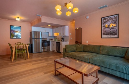 Bay Esplanade Apartment | 133 · ☀Pool✔ Kitchen✔ Beach✔ Self Checkin✔ Free Parking✔