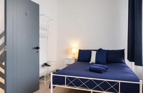 Haringey House | 133 Wood Green Studios to Central London