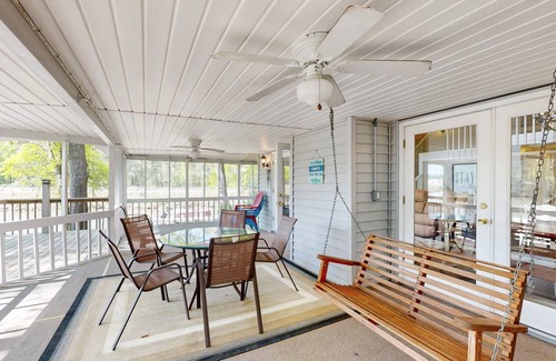 Eatonton Cabin | 134 m² Cabin ∙ 3 bedrooms ∙ 8 guests