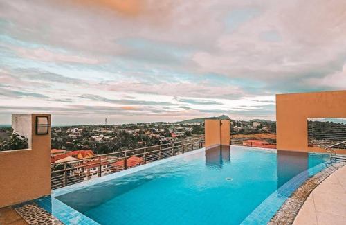 Canlubang Hotel | 134 m² Hotel ∙ 2 bedrooms ∙ 127 guests