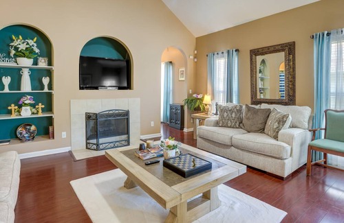 New Castle House | 134 m² House ∙ 2 bedrooms ∙ 4 guests
