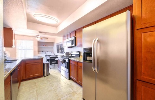 Mesa House | 1342 Emerald · 2BR Home near Skateland &Amusement Park w/Pool.