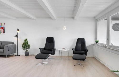 Svendborg Apartment | 135 m² Apartment ∙ 1 bedroom ∙ 6 guests