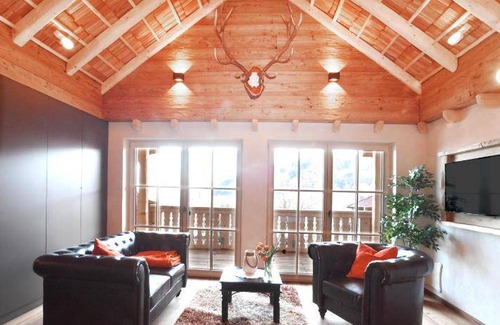 Weyregg am Attersee Bed & Breakfast | 135 m² Bed and breakfast ∙ 2 bedrooms ∙ 5 guests