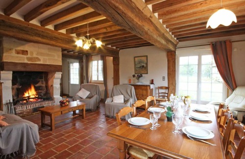 Crouttes Cottage | 135 m² Cabin ∙ 3 bedrooms ∙ 6 guests