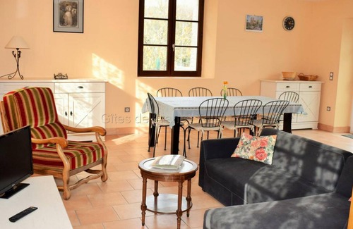 Chemille-sur-Indrois Cottage | 135 m² Cabin ∙ 3 bedrooms ∙ 7 guests