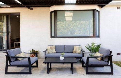 Bankstown House | 135 m² House ∙ 3 bedrooms ∙ 8 guests
