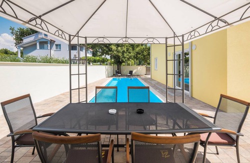 Gulici House | 135 m² Maisonette ∙ 3 bedrooms ∙ 7 guests