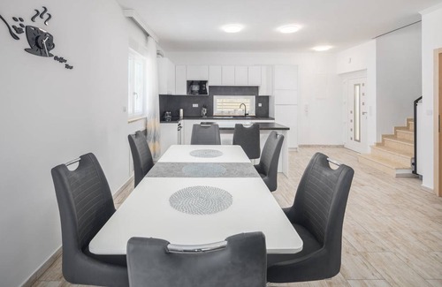 Gulici House | 135 m² Maisonette ∙ 3 bedrooms ∙ 7 guests