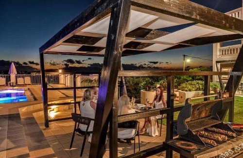 Platanias Town Villa | 135 m² Villa ∙ 3 bedrooms ∙ 8 guests
