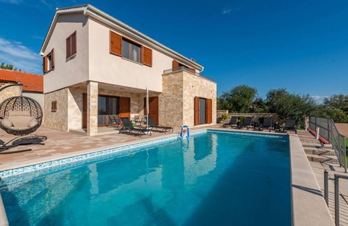 Stankovci Villa | 135 m² Villa ∙ 3 bedrooms ∙ 6 guests