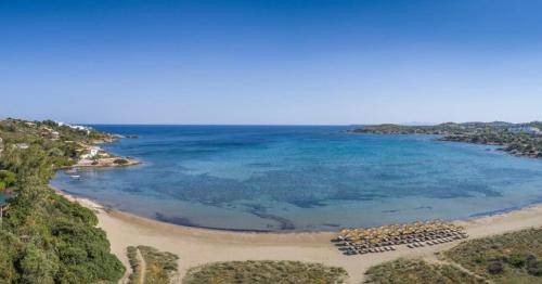 Lavreotiki Villa | 135 m² Villa ∙ 5 bedrooms ∙ 11 guests