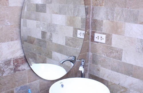 Paranaque House | 135m2 Townhouse near Airport with air conditioning, washing machine, parking