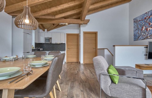 Walchen Ski Chalet | 136 m² Chalet ∙ 4 bedrooms ∙ 10 guests