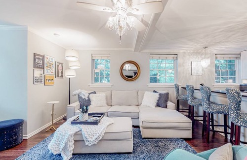 Fayetteville Condo | 136 m² Condo ∙ 2 bedrooms ∙ 4 guests