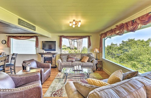 Port Angeles House | 136 m² House ∙ 3 bedrooms ∙ 6 guests