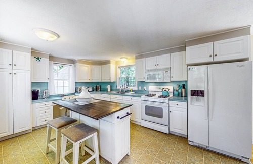 Eastham House | 136 m² House ∙ 4 bedrooms ∙ 8 guests