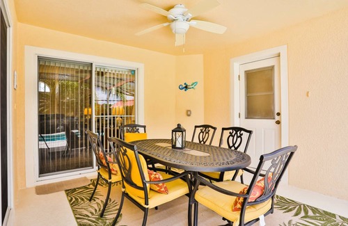 Lake Wilson Preserve House | 137 m² House ∙ 4 bedrooms ∙ 7 guests