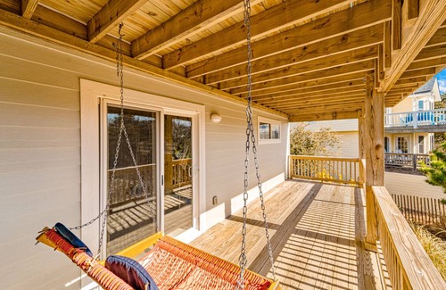 Nags Head House | 137 m² House ∙ 4 bedrooms ∙ 8 guests