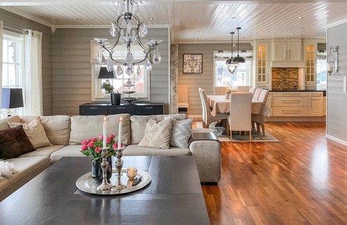 Stryn House | 137 m² House ∙ 5 bedrooms ∙ 10 guests