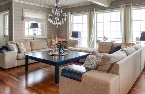Stryn House | 137 m² House ∙ 5 bedrooms ∙ 10 guests