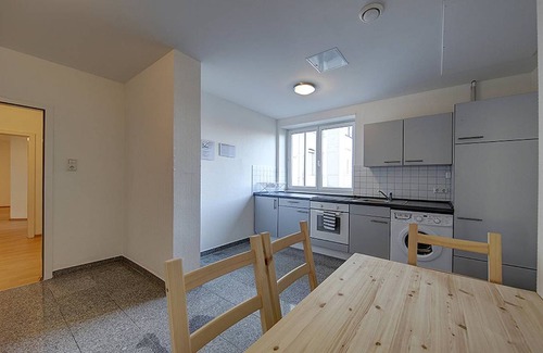 Cannstatt-Mitte Resort | 137 m² Private room ∙ 1 bedroom ∙ 1 guest